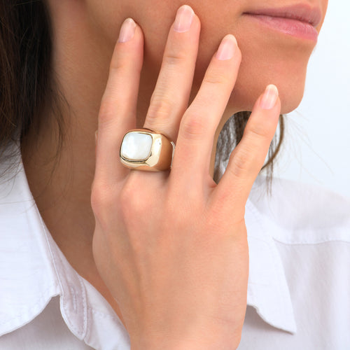 Medici Signet Ring, Gilded Silver &amp; Mother-of-Pearl