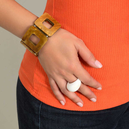 Bague Joan en Lucite