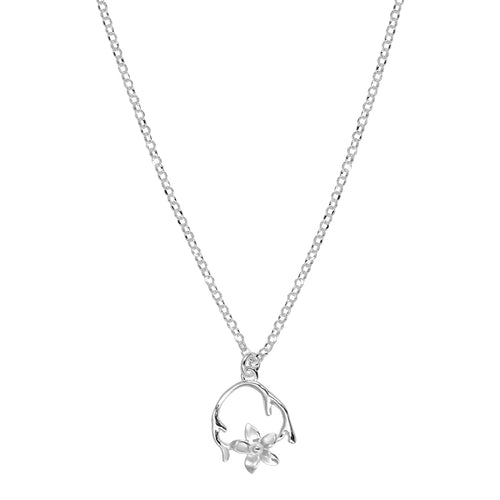 Suvi Necklace