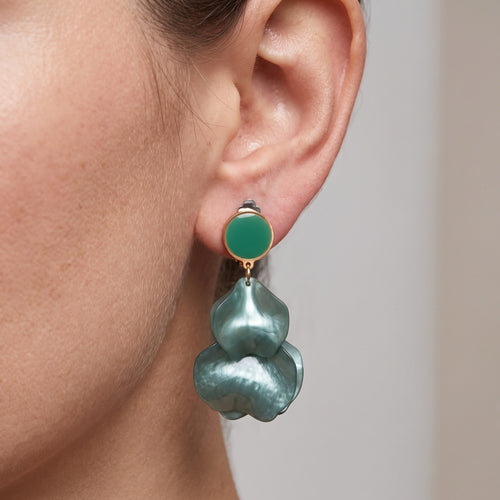 Foglia Clip-on Earrings