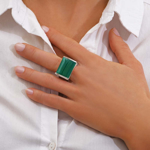 Green Onyx Signet Ring