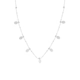Collier Aaliyah en acier argenté – vue rapprochée