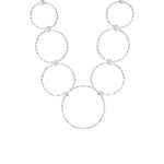 Collier Xia en acier argenté – vue rapprochée